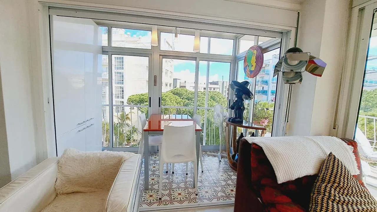 Apartamentos Saint Malo Familidays Salou Lägenhet